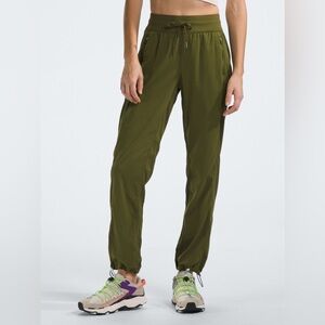 The North Face Aphrodite Motion Pants